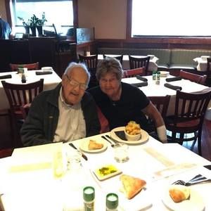 Meet your Posher, Carol